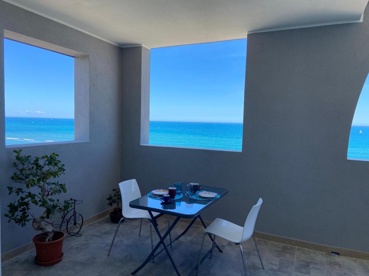 Bari Nalasia Beach Apartment Luaran gambar