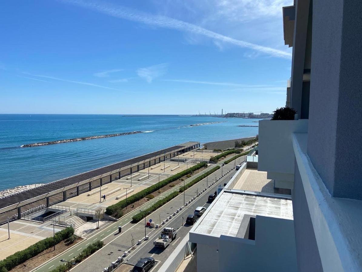 Bari Nalasia Beach Apartment Luaran gambar