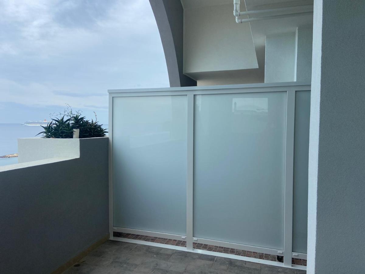 Bari Nalasia Beach Apartment Luaran gambar